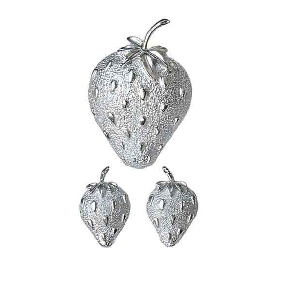1960s Sarah Coventry Silver Tone "Strawberry Ice" Demi Parure Brooch Earrings - Picture 6 of 6